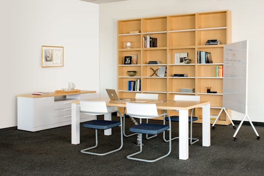 Knoll Team Meeting 